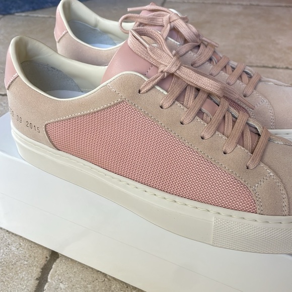 New Woman Common Projects - Picture 3 of 7